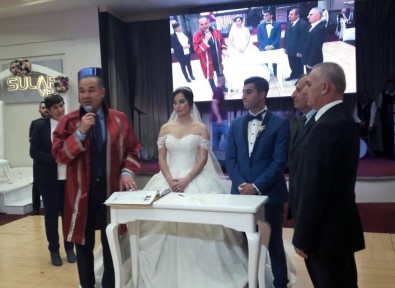 Başkan Sözlü, Adaşının Nikahını Kıydı
