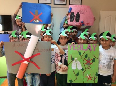 Çocuklar Yeşilay Haftasını Kutladı