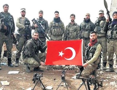 Türk askerinden fotoğraflı gönderme