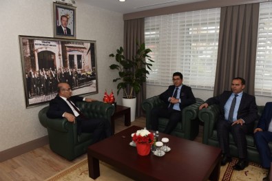 Vali Demirtaş'ın Ziyaret Trafiği