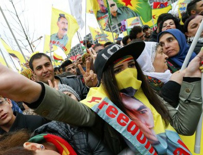 Almanya PKK'lılar için harekete geçti