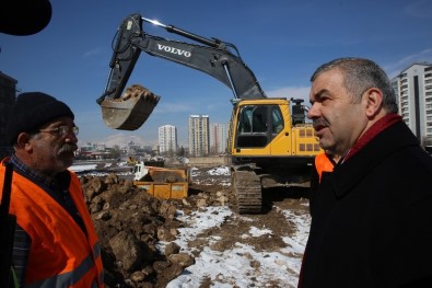 Başkan Çelik Gültepe Bulvarı'nda