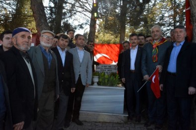 Yörükler Müstecip Onbaşı'yı Mezarı Başında Andı