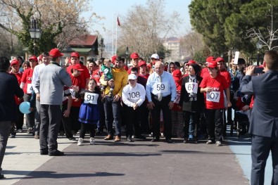 Bu Koşuda 'Sevgi' Kazandı