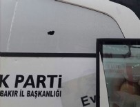 Diyarbakır'da AK Parti otobüsüne taşlı saldırı