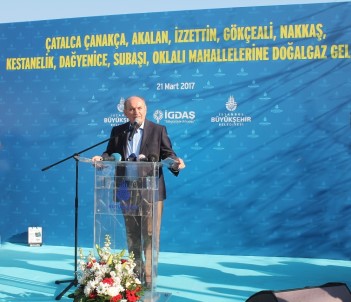 Kadir Topbaş'tan Çatalca'ya Tren Yolundan Gelecek Metro Müjdesi
