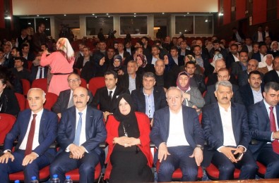 Mardin'de 'Gelecek Senin Sahip Çık' Konferansı