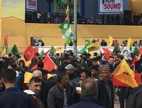 NEVRUZ - Nevruz kutlamasında bıçaklı saldırgan vuruldu