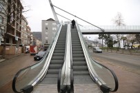 ENGELLİ ASANSÖRÜ - Ordu'ya Yürüyen Merdivenli Üst Geçit