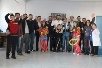 FARKINDALIK GÜNÜ - Salihli Beşiktaşlılar Derneği, Özel Çocukları Unutmadı