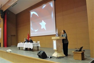 Aydın'da Uyuşturucu Ve Madde Bağımlılığı Paneli Düzenlendi
