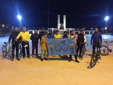 Didimli Bisikletçiler 25 Mart'ta Çanakkale Yolcusu