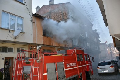 Tosya'da Ev Yangını
