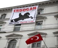 Türk Büyükelçiliğine Saldırıyı Aşırı Sağcı Grup Üstlendi