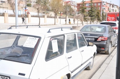 Yozgat'ta Caddeler Oto Galeriyi Aratmıyor