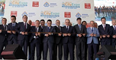 7'Nci Antalya Şehircilik Ve Teknolojileri Fuarı Yüzde 100 Büyümeyle Açıldı