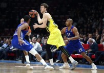 EFES - Euroleague'deki Türk Derbisinde Kazanan Anadolu Efes