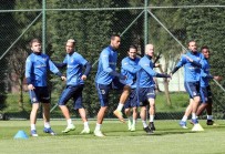 İSMAIL KÖYBAŞı - Fener Karabük'e bileniyor