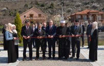 İSLAM BIRLIĞI - TİKA'dan Karadağ Mehmed Fatih Kız Medresesine Destek