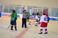 BUZ HOKEYİ TAKIMI - Ünilig Kış Spor Oyunları Tam Gaz