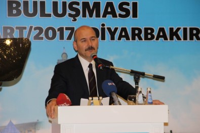 Bakan Soylu Diyarbakır'da STK Ve Kanaat Önderleri İle Bir Araya Geldi