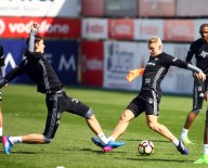 VINCENT ABOUBAKAR - Beşiktaş'ta Gençlerbirliği Maçı Hazırlıkları Sürüyor