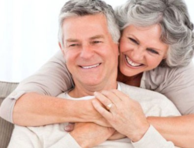 Evlilikte 25 yılını tamamlayan kadınlar emekli olabilecek