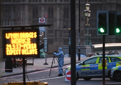 Londra Saldırısıyla İlgili 9 Gözaltı