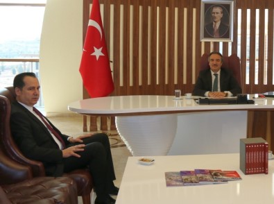 Nevşehir Adalet Komisyonu Başkanı Demirtaş'tan Rektör Bağlı'ya Ziyaret