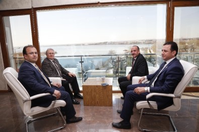 Türkiye Kürek Federasyonu Başkanı İşseven'den, Gölbaşı Belediye Başkanı Duruay'a Ziyaret