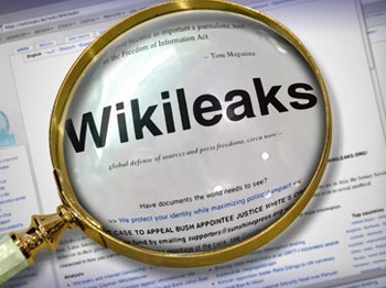 Wikileaks CIA'in İphone'lara sızdığını iddia etti