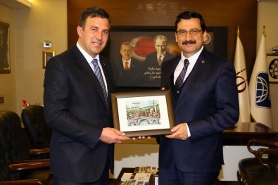 Kosova Devlet Bakanı, Keçiören Belediyesini Ziyaret Etti