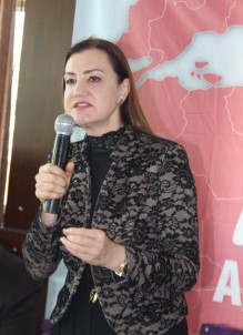 AK Parti'li Hotar, Aydın'da Kadınlarla Buluştu