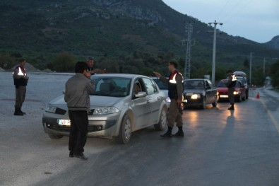 Datça'da Jandarmanın Denetimleri Gece Gündüz Devam Ediyor