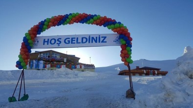 Hakkari'de 'Kar Festivali' Heyecanı