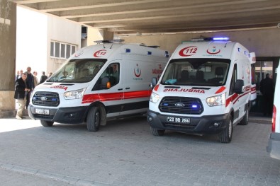 Tunceli'de Yaralanan Bir Asker Elazığ'a Getirildi