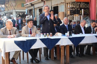 Ünüvar Açıklaması 'Dar Ayakkabı Ayağı, Dar Anayasa Milletimizi Bunaltır'