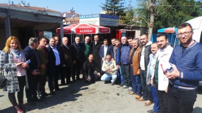 AK Parti Trabzon Milletvekili Balta 'Evet' İçin Ortahisar'ı Arşınladı