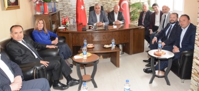 Aksaray AK Parti'den MHP'ye Birlik Beraberlik Ziyareti