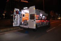 Elazığ'da Ambulansla Otomobil Çarpıştı Açıklaması 2 Yaralı