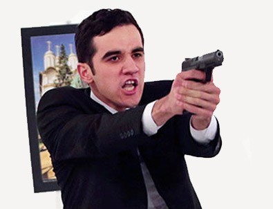 Hedef şaşırtmak için gay sitelerine hesap açmışlar!