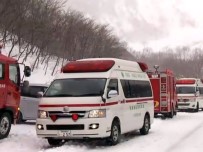 ELVERİŞSİZ HAVA - Japonya'da Çığ Faciası Açıklaması 8 Ölü