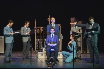 Maltepe'de tiyatro festivaline büyük ilgi