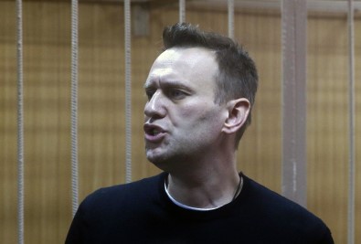 Rus Muhalif Lider Navalny'ya 15 Gün Hapis Cezası