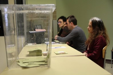 Samsun'da Gümrük Kapılarında Oy Kullanma İşlemleri Başladı