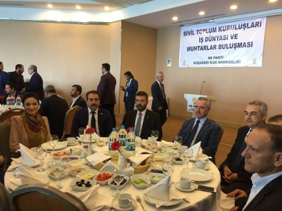 AK Parti Genel Başkan Yardımcısı Mustafa Ataş Kuşadası'nda