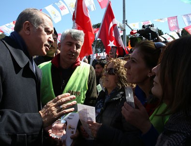 Erdoğan'ın ziyaret ettiği 'hayır' çadırındaki görevliden açıklama
