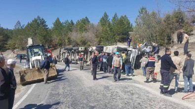 Gediz-Hisarcık Karayolunda Trafik Kazası Açıklaması 1 Yaralı