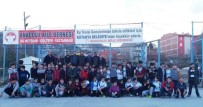 OKMEYDANı - Kütahya'da Mahalleler Arası Dostluk Maçı