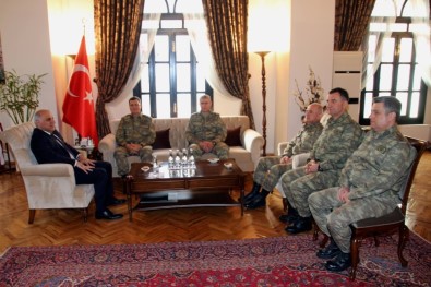 Jandarma Genel Komutan Yardımcısı Elazığ'da
